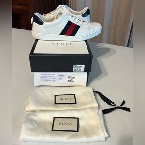 Men’s GG Stripe Tennis Sneakers - AUTHENTIC